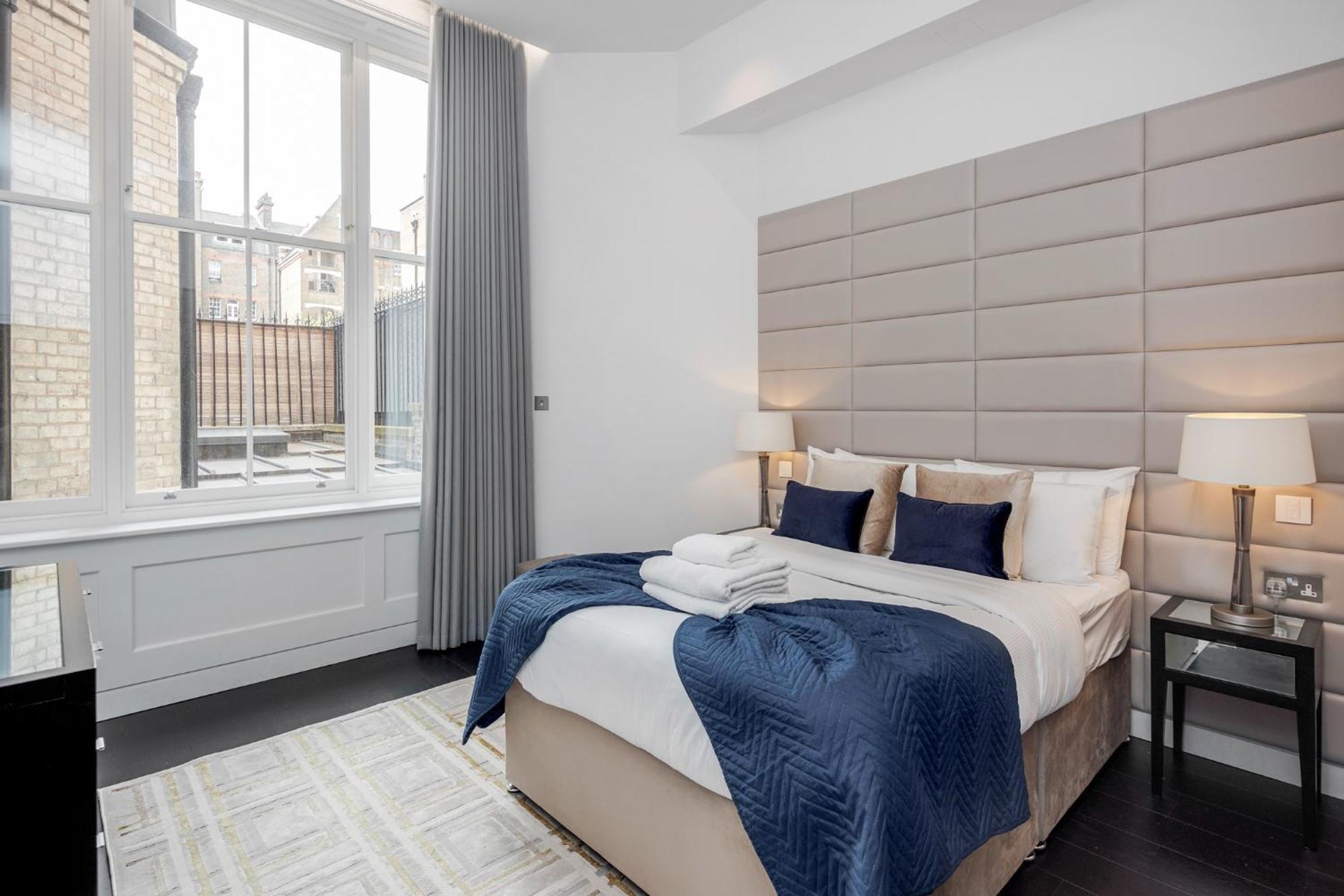 The Mayfair Residence London Exterior photo